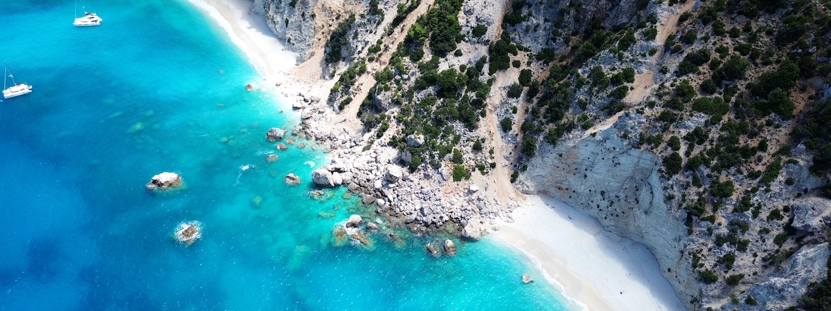 afales beach, ithaca, sail kefalonia yacht charter